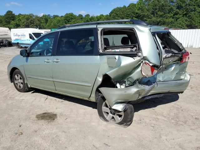 2007 Toyota Sienna CE