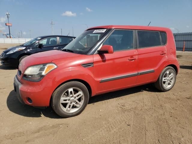 2011 KIA Soul +