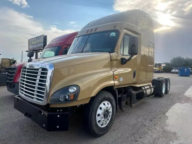 2015 Freightliner Cascadia 125