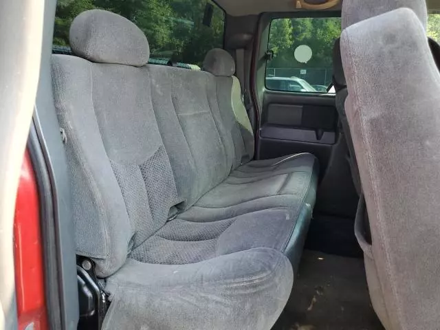 2005 Chevrolet Silverado C1500