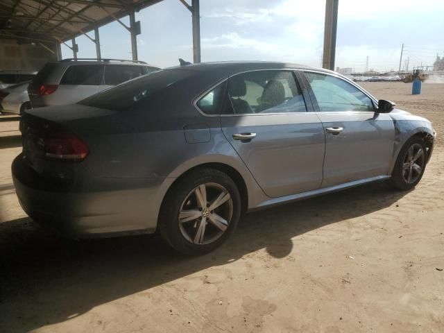 2012 Volkswagen Passat SE