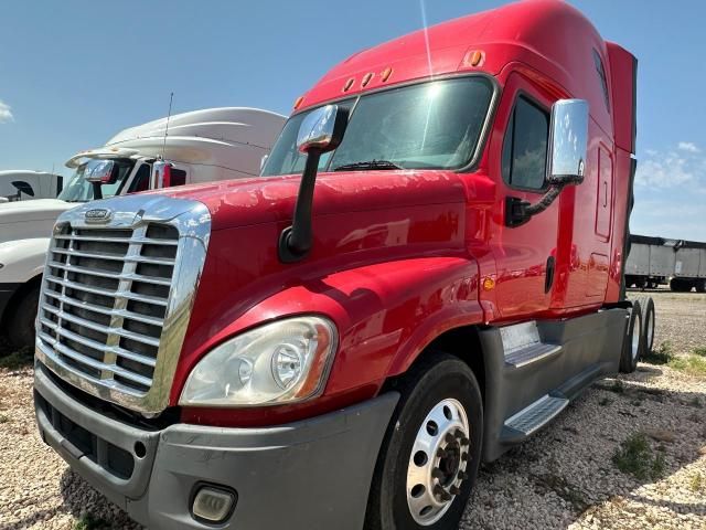 2014 Freightliner Cascadia 125