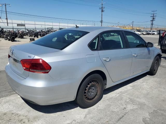 2014 Volkswagen Passat S