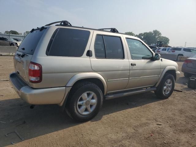 2000 Nissan Pathfinder LE