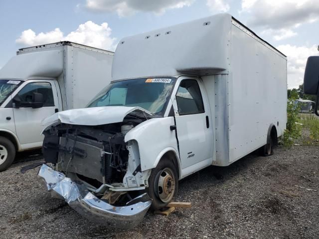 2020 Chevrolet Express G4500