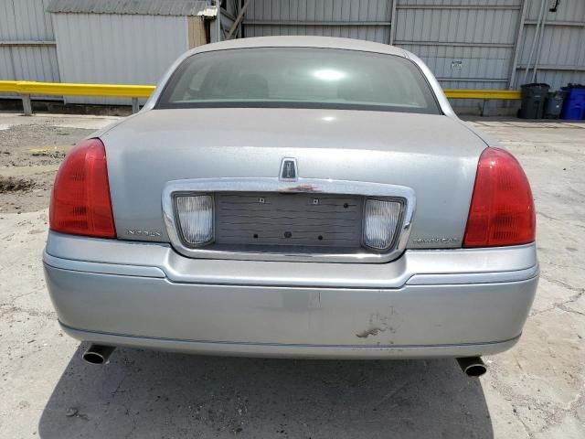 2006 Lincoln Town Car Designer