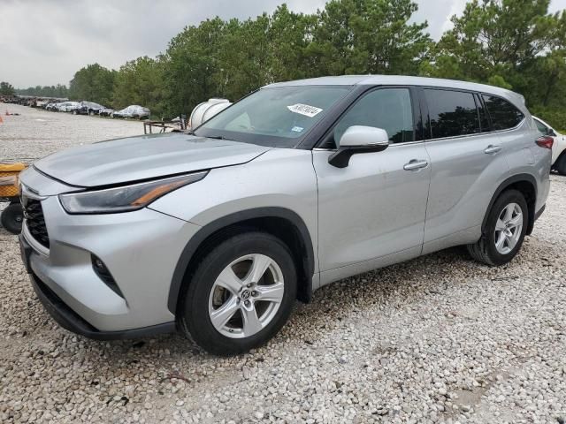 2021 Toyota Highlander L