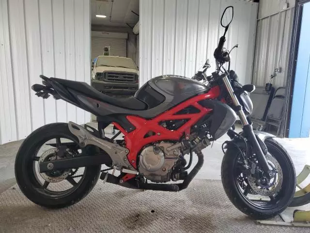 2014 Suzuki SV650