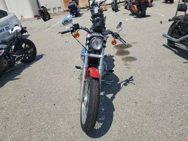 2002 Harley-Davidson XL883 Hugger