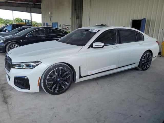 2022 BMW M760 XI