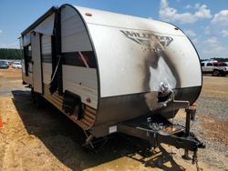 Salvage trucks for sale at Longview, TX auction: 2020 Wildcat Travel Trailer