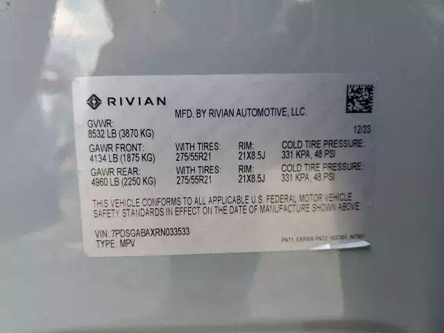 2024 Rivian R1S Adventure