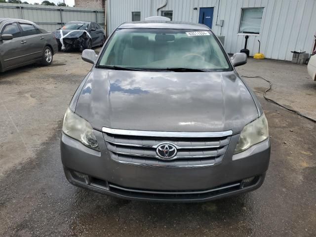 2006 Toyota Avalon XL