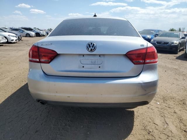 2012 Volkswagen Passat SE