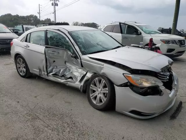 2012 Chrysler 200 Touring