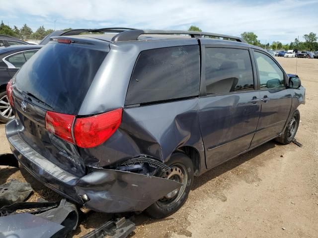 2007 Toyota Sienna CE