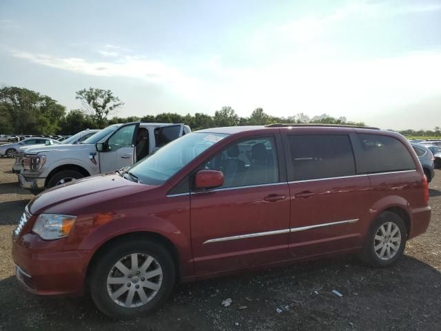 2016 Chrysler Town & Country Touring