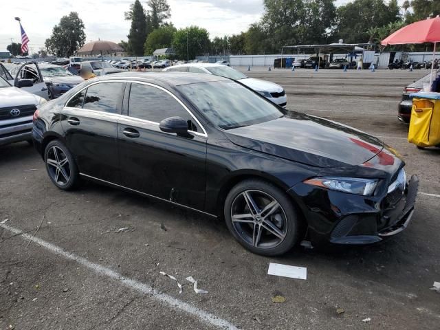 2021 Mercedes-Benz A 220