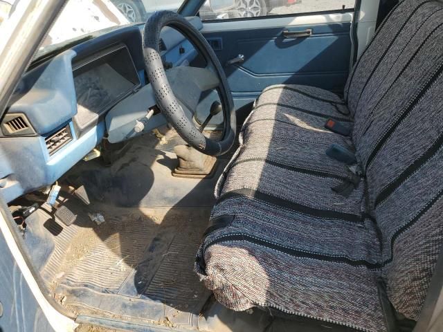 1986 Nissan 720