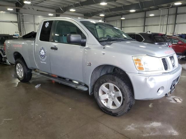 2004 Nissan Titan XE