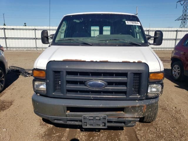 2013 Ford Econoline E250 Van