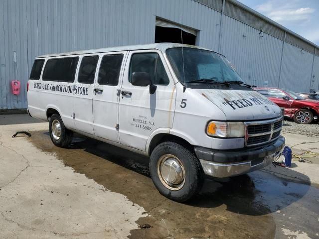 1997 Dodge RAM Wagon B3500