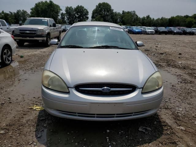 2003 Ford Taurus SE