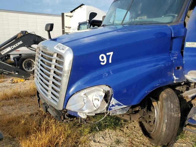 2018 Freightliner Cascadia 125