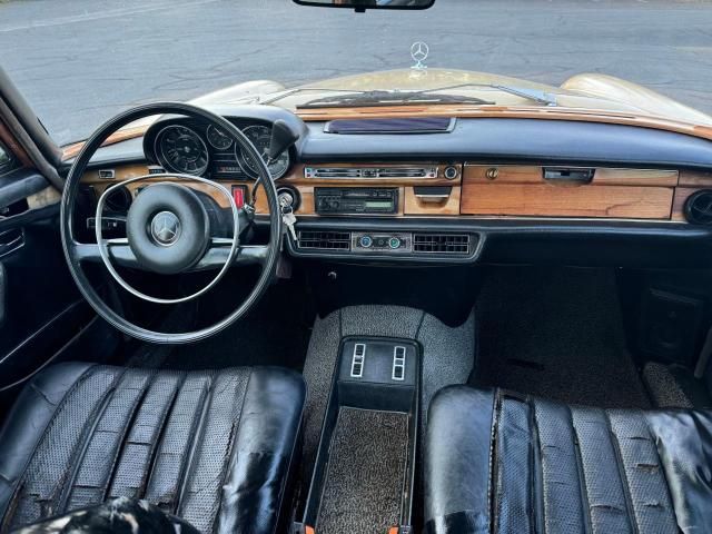 1973 Mercedes-Benz 280SEL 4.5