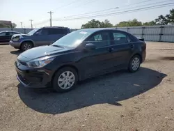 Carros salvage sin ofertas aún a la venta en subasta: 2022 KIA Rio LX