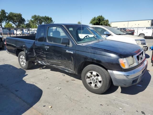 2000 Nissan Frontier King Cab XE