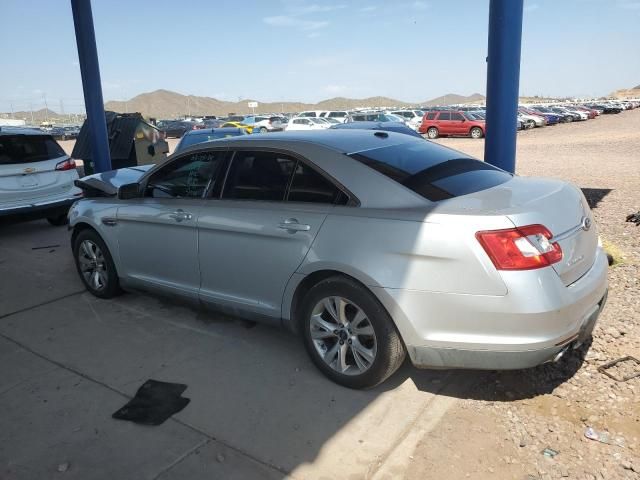 2017 Ford Taurus SEL