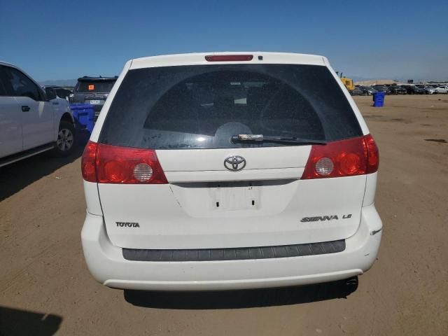 2009 Toyota Sienna CE