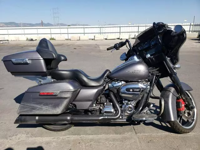 2017 Harley-Davidson Flhxs Street Glide Special