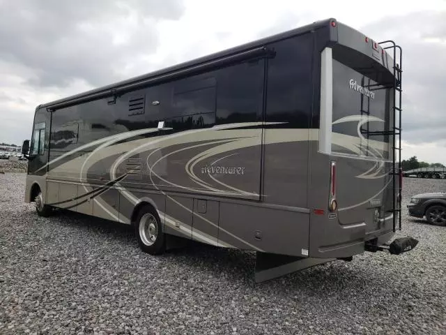 2017 Winnebago 2017 Ford F53