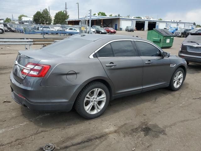 2018 Ford Taurus SE