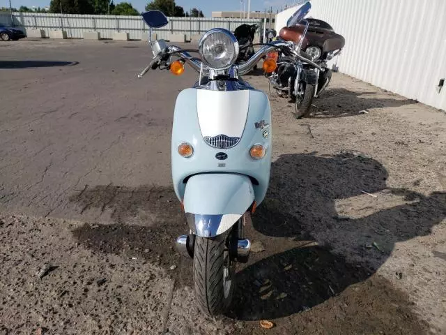 2005 Aprilia Mojito 150 Custom