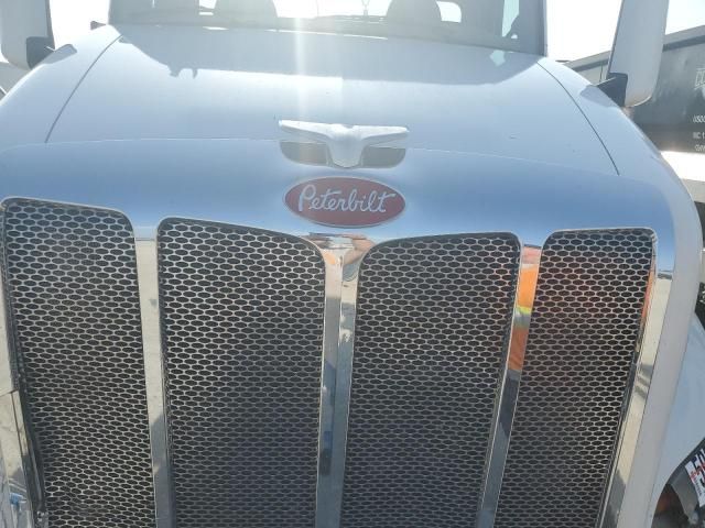 2014 Peterbilt 579