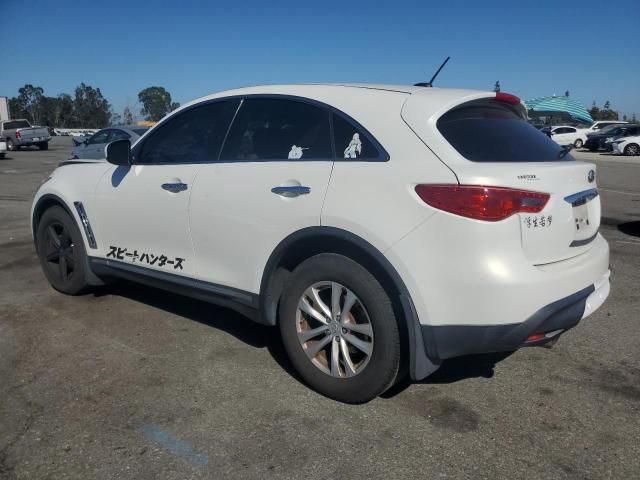 2011 Infiniti FX35