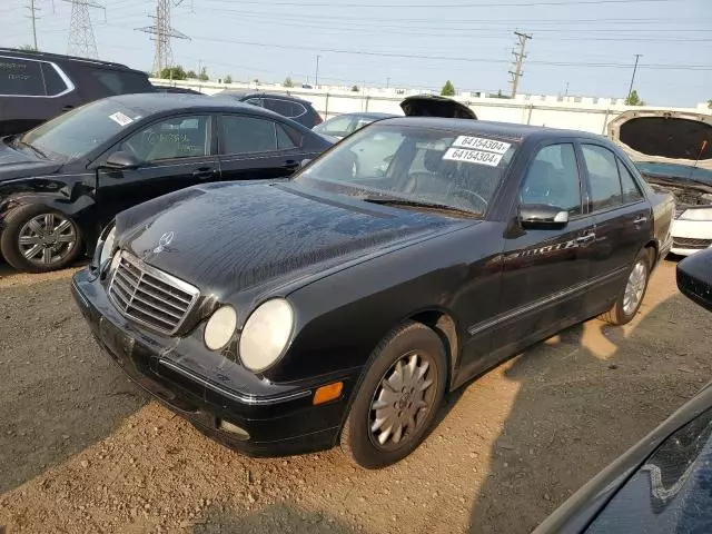 2000 Mercedes-Benz E 320 4matic