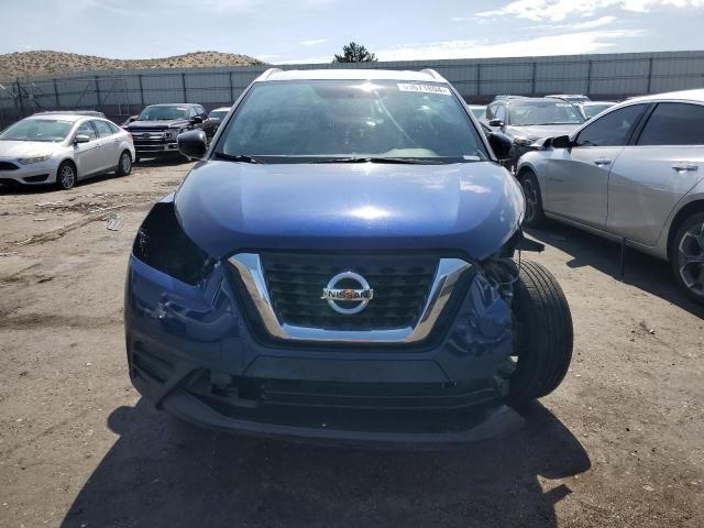 2019 Nissan Kicks S