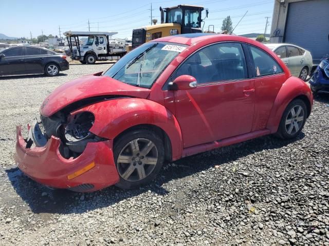 2006 Volkswagen New Beetle 2.5L Option Package 1