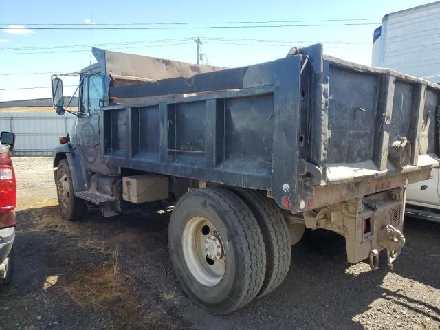 2000 Freightliner Medium Conventional FL60