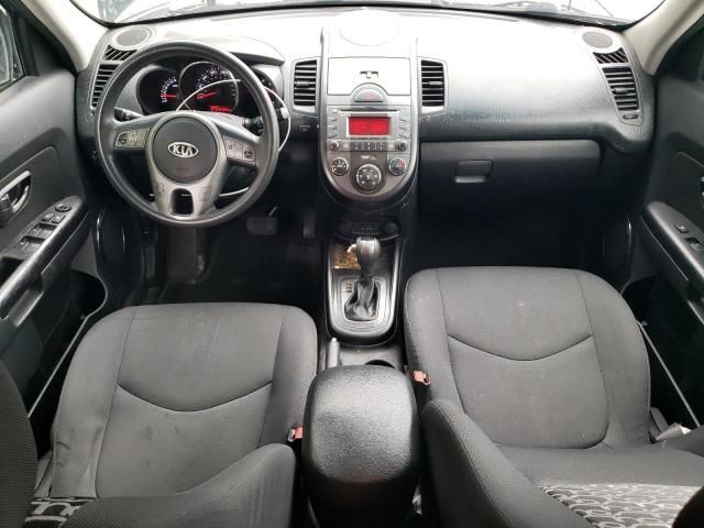 2011 KIA Soul +