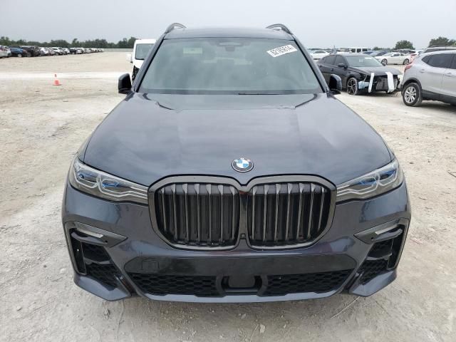 2021 BMW X7 M50I