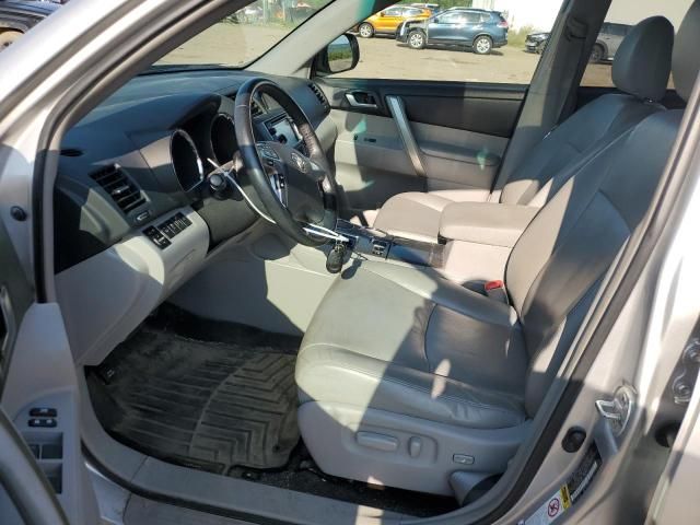 2013 Toyota Highlander Base