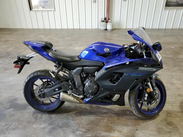 2023 Yamaha YZFR7