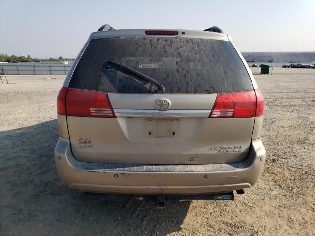 2004 Toyota Sienna XLE