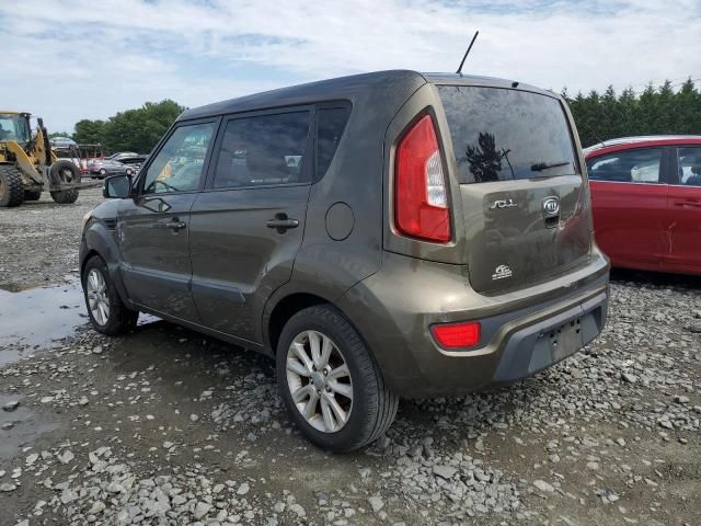 2012 KIA Soul +