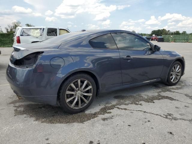 2011 Infiniti G37